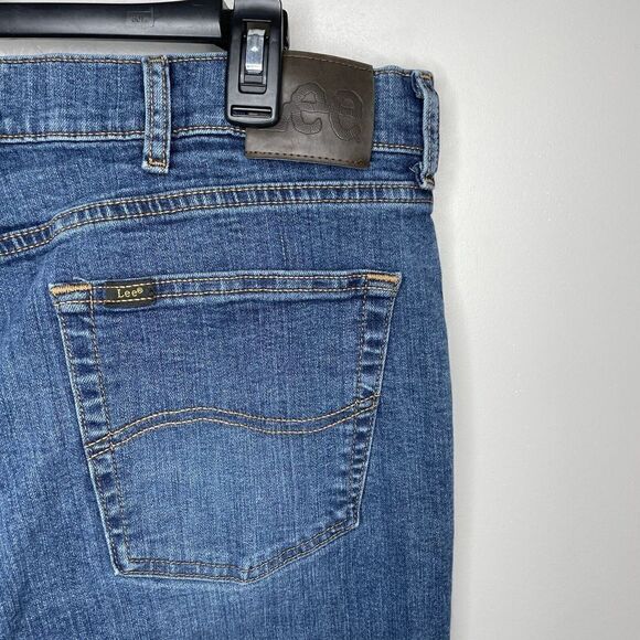 LEE Jeans Mens 28 x 30 Relaxed Fit Denim Cotton Blend Blue Straight Leg - Picture 5 of 9